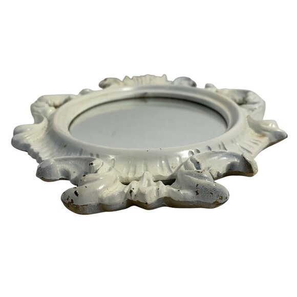 Vintage Ornate Oval Wall Mirror With Off-white Frame Mid Century Made In USA - Picture 2 of 9